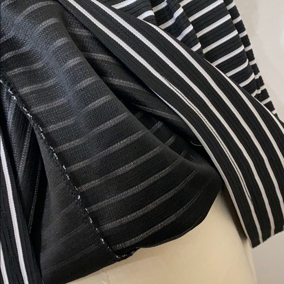 Mini Skirt - Picture 6 of 8